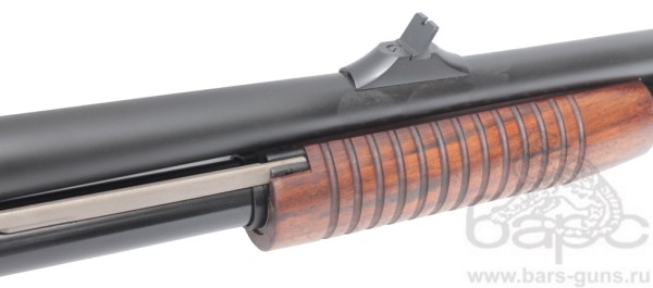 МР-135 орех 12х76 длина ствола 540 мм целик МР-135 орех 12х76 длина ствола 540 мм целик